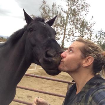 10404479_805345788562_157981034816001464_n